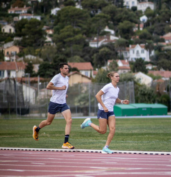 tshirt-santorin-triloop-muntanya-equipement-vetement-running-trail-alimentation-made-in-france-homme-femme-magasin-tenue